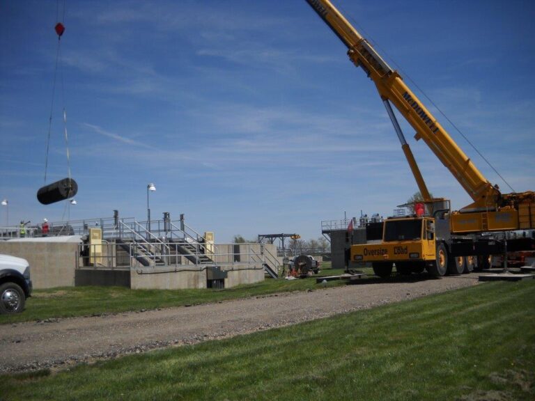 Crane Rentals in Keokuk, Iowa